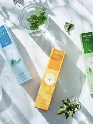 Green feel's toothpaste for sensitive teeth with turmeric